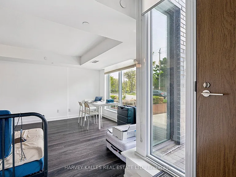 152 Flemington Rd #Townhouse 104 — Photo 8