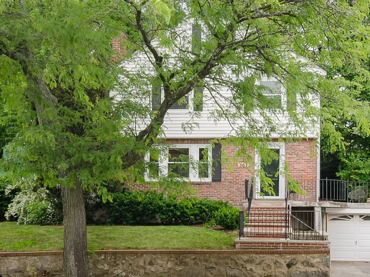 3 bed, 1800 sqft, $3,750 — Photo 2