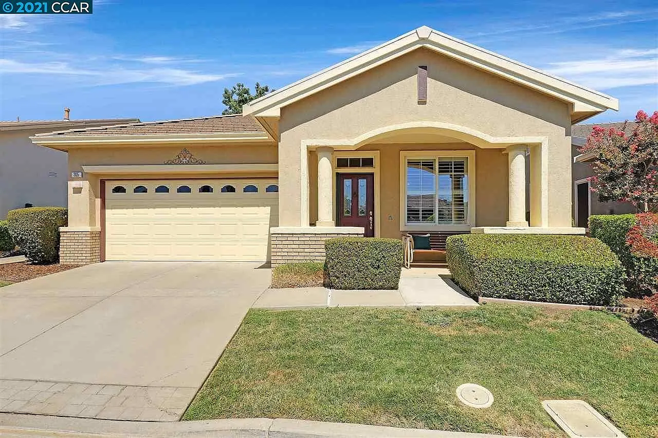 305 Upton Pyne Dr photo 1
