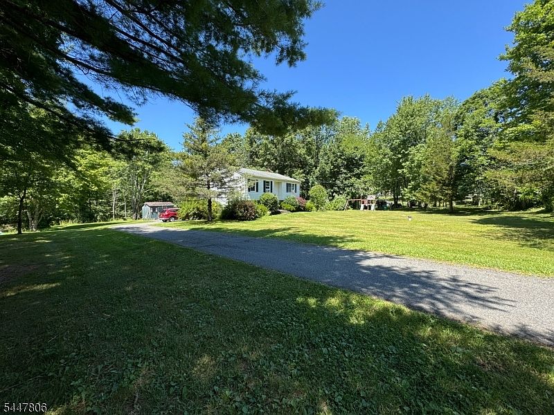 1st image of 1065 Mount Benevolence Rd