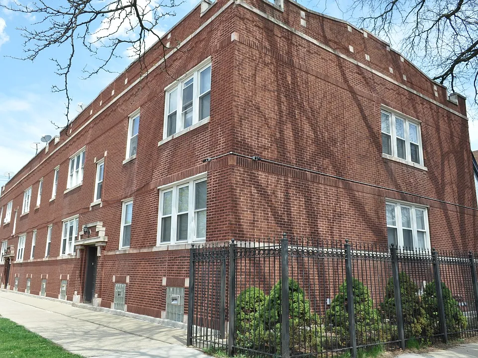1307 N Keeler Ave #1