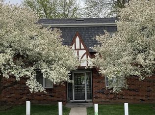 1212 N Holland Sylvania Rd #211, Toledo, OH 43615