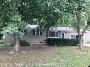 3152 N Pierce Ave, Springfield, MO 65803