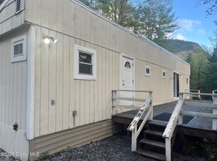 434 Old Stage Rd, Lake Luzerne, NY 12846