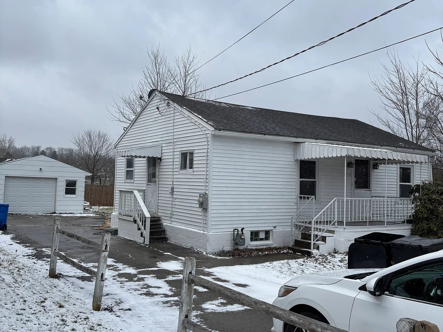 2 bed, $1,080 — Photo 2