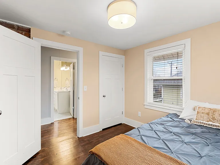 1308 Overton St — Photo 18