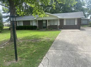 94 Huey St, Midland City, AL 36350