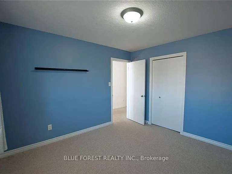1918 Gough Ave — Photo 21