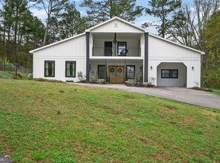 198 Timms Loop SE, Calhoun, GA 30701
