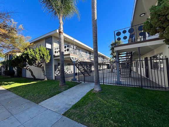 2nd image of 1604 N Henderson Ave #8
