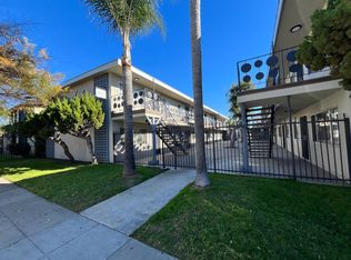 1570 N Henderson Ave #5, Long Beach, CA 90813