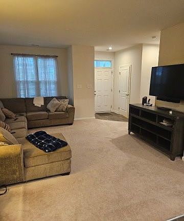 Spacious living room