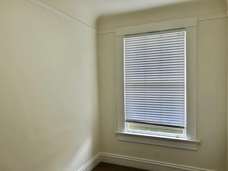 Flex room / office / 3rd bedroom (please note reduced square footage here)