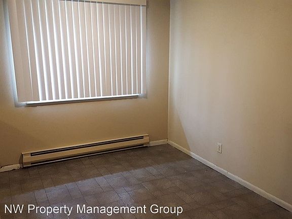 4th image of 1235 State Ave #B