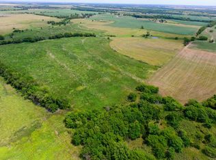 Iris Ln, Lebo, KS 66856