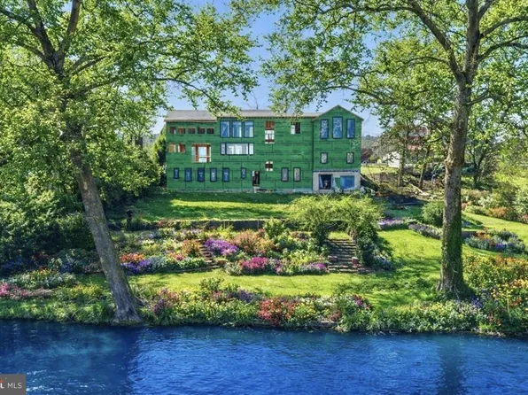 2468 River Rd, New Hope, PA 18938