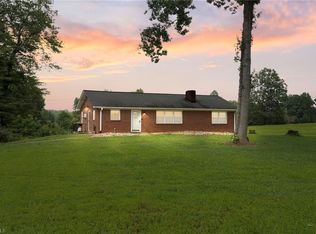 561 Ebenezer Church Rd, State Road, NC 28676