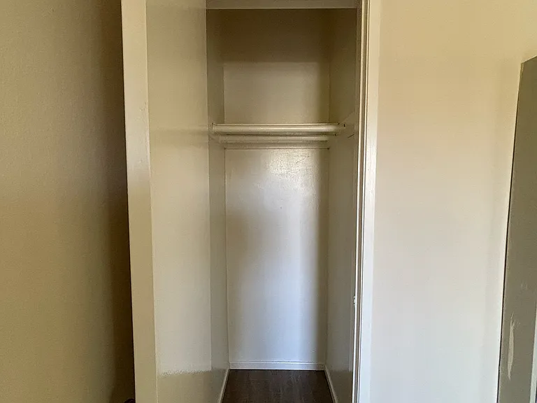 8740 Owensmouth Ave #16 — Photo 17