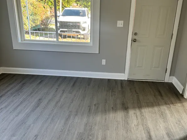 54 Lyman Rd, Inman, SC 29349