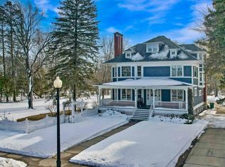 2115 Riverside Ave, Marinette, WI 54143