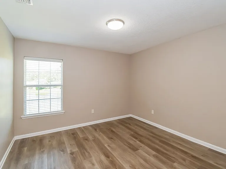 75047 Brookwood Dr — Photo 15
