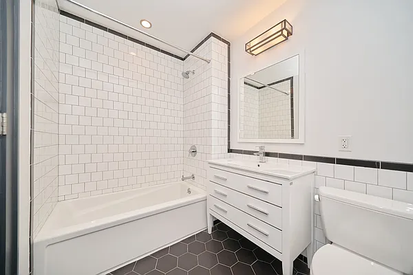 Rented by Living New York | media 9