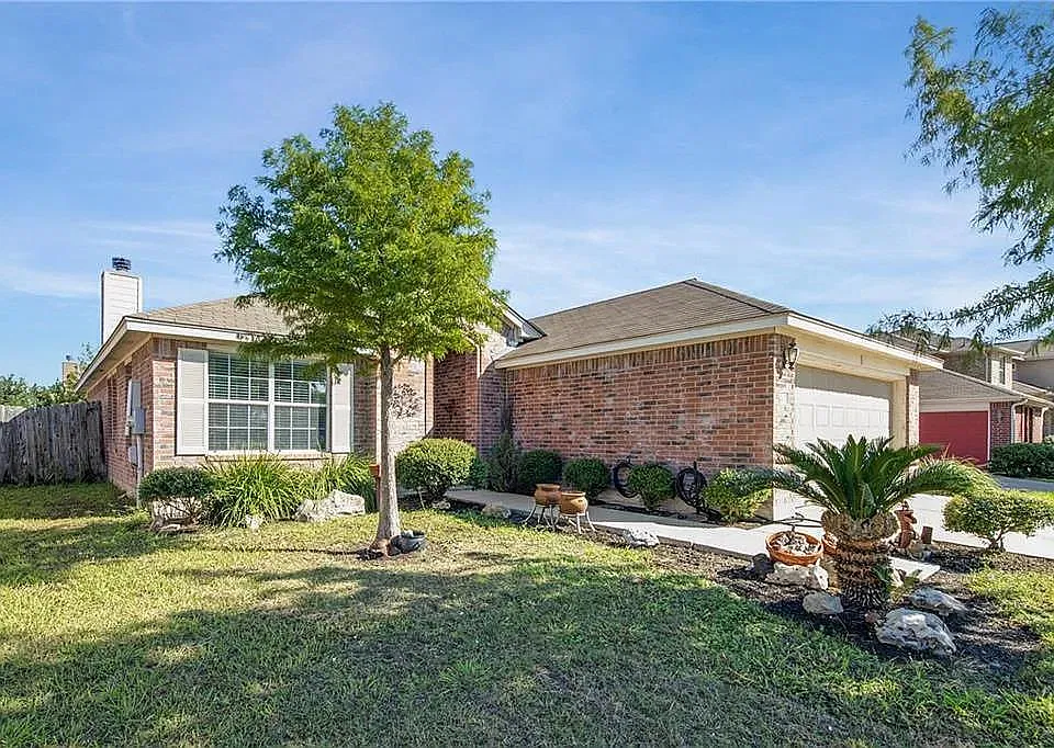 207 Mollie Dr