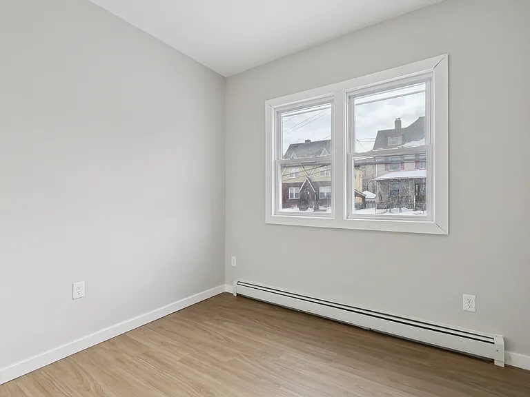 240 Broadway #2 — Photo 10