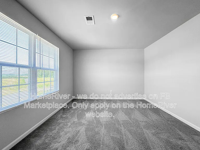 64 Foxton Pl — Photo 12