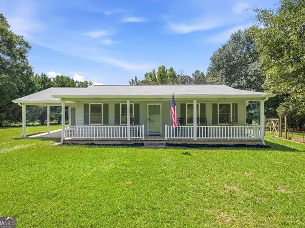 1315 White Hill School Rd, Commerce, GA 30529