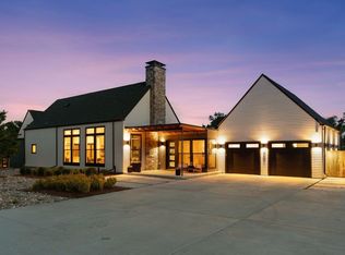 1563 Spring Creek Xing, Lafayette, CO 80026