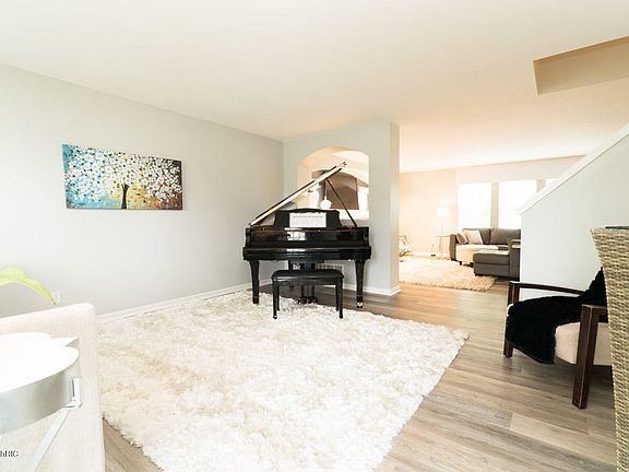 3rd image of 8369 Hawkshead Ave SE