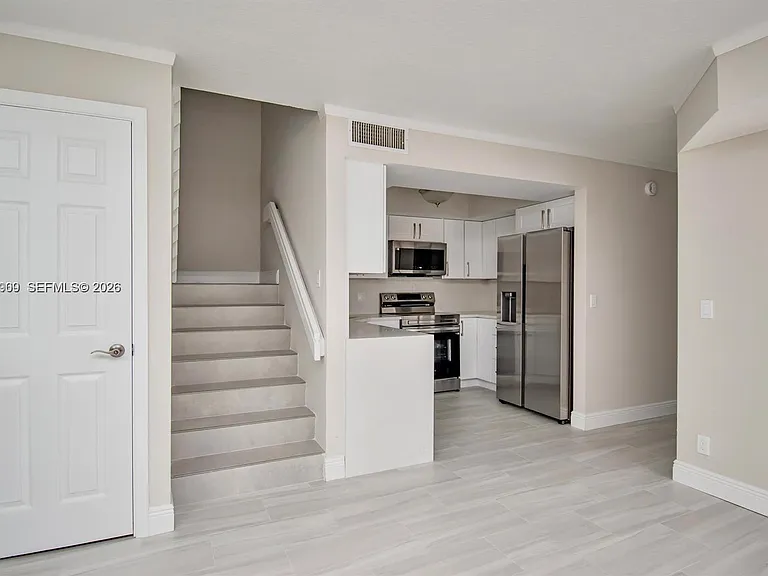4240 Village Dr #B — Photo 4