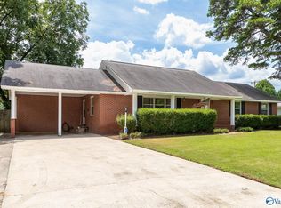 403 Everett Dr SW, Decatur, AL 35601