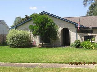15638 Edenvale St, Friendswood, TX 77546