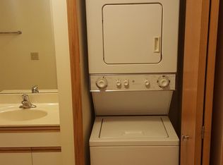 5320 Westport Rd #104, Madison, WI 53704