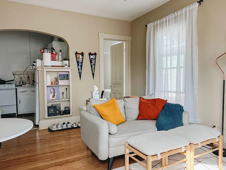 577 Richmond Ave #7 — Photo 9