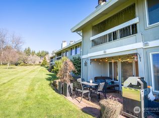 11120 NE 68th St APT B-105, Kirkland, WA