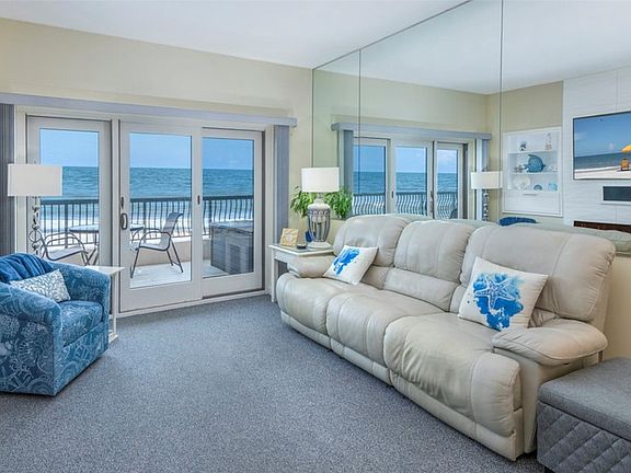 3rd image of 324 Sandcastles Ct #282