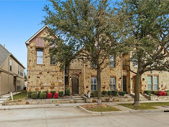 3rd image of 8808 Paradise Dr