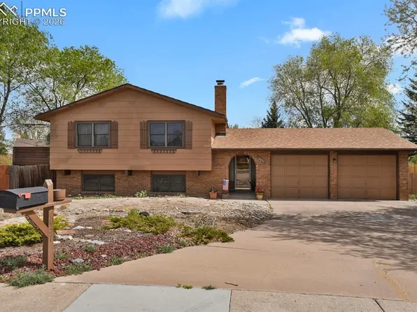 6037 Copper Mountain Dr, Colorado Springs, CO 80918