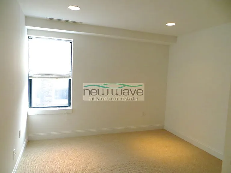 108 Jersey St #5 — Photo 8