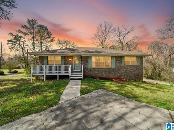 2508 Ridgewood Rd, Fultondale, AL 35068