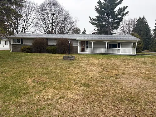 15 Marcia Ln Photo 1