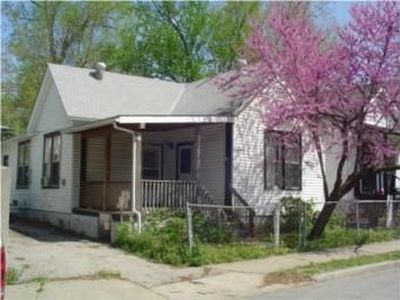 1224 W 21st St, Kansas City, MO, 64108