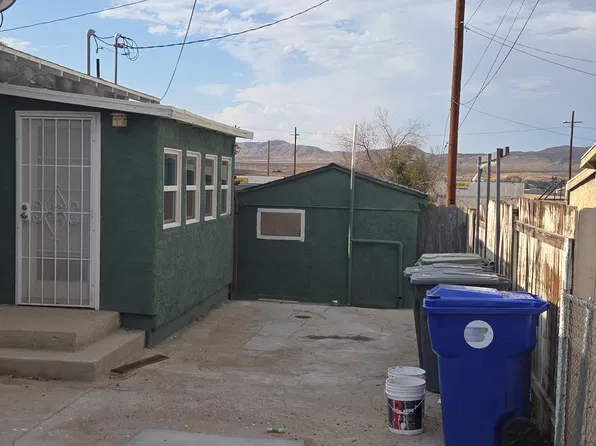 109 E Cottage St, Barstow, CA 92311