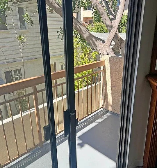 1321 N Vista St #106 — Photo 6