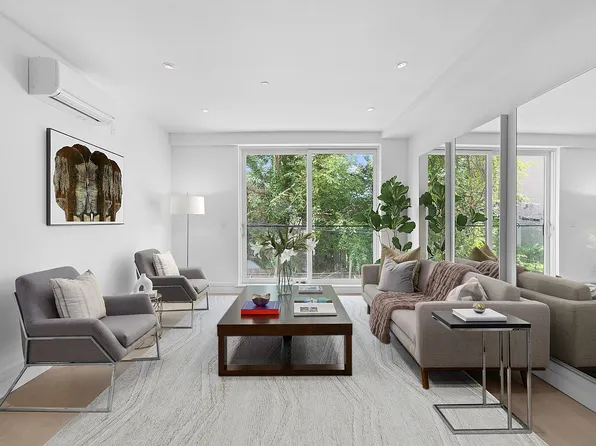 499 Van Buren St APT 3B, Brooklyn, NY 11221