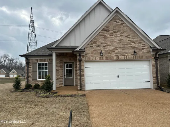 343 Flower Garden Dr, Southaven, MS 38671