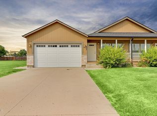 603 40th St E, Williston, ND 58801